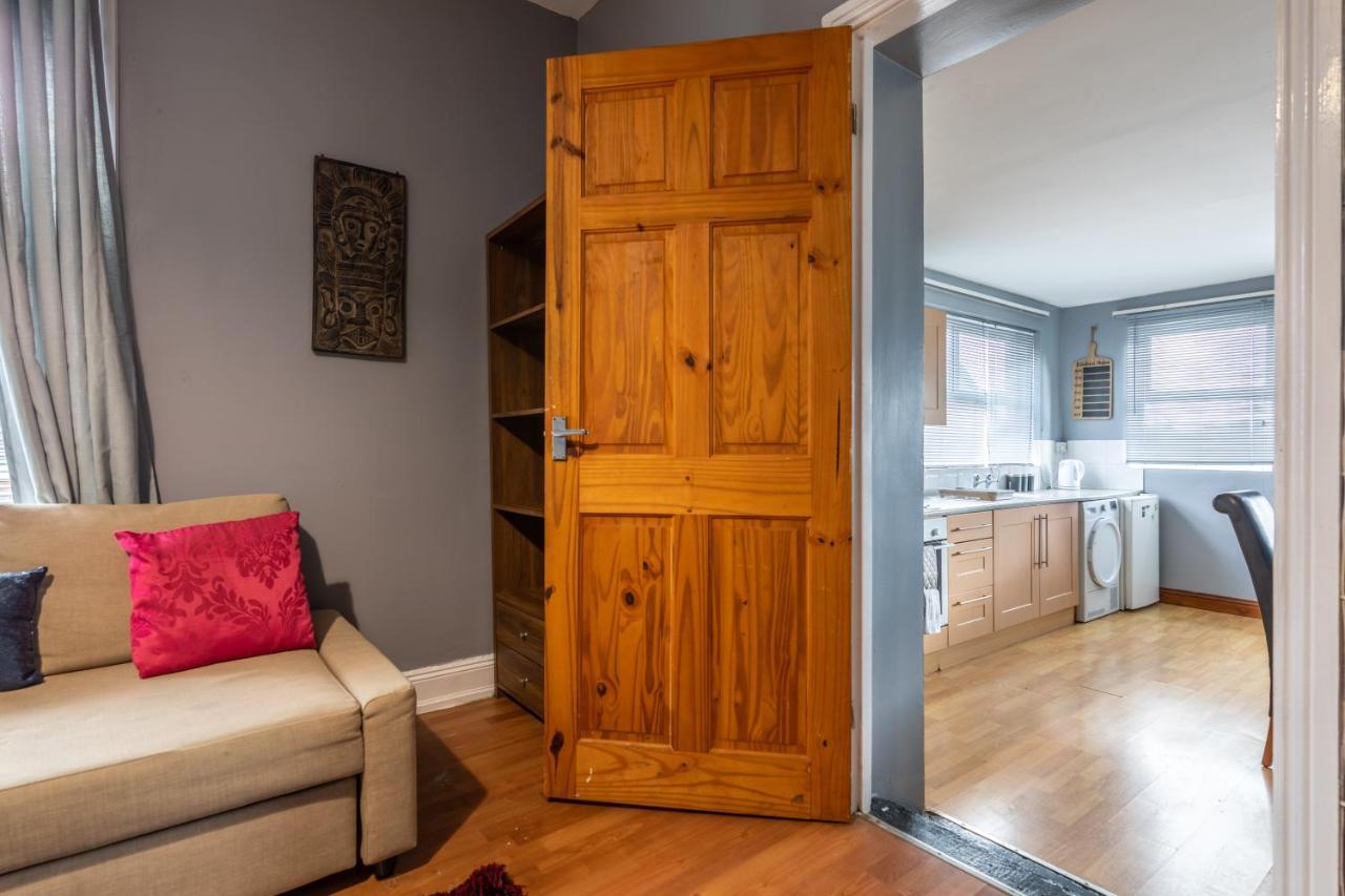 City Centre Super Spacious Apartments Free Parking And Wi Fi Νιούκασλ Εξωτερικό φωτογραφία